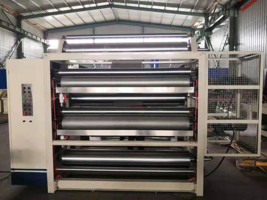 La velocidad de diseño 150/Min 440V acanaló la cadena de producción rápidamente